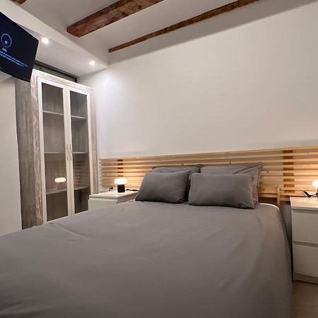 Tosalet Apartment Валенсия Екстериор снимка