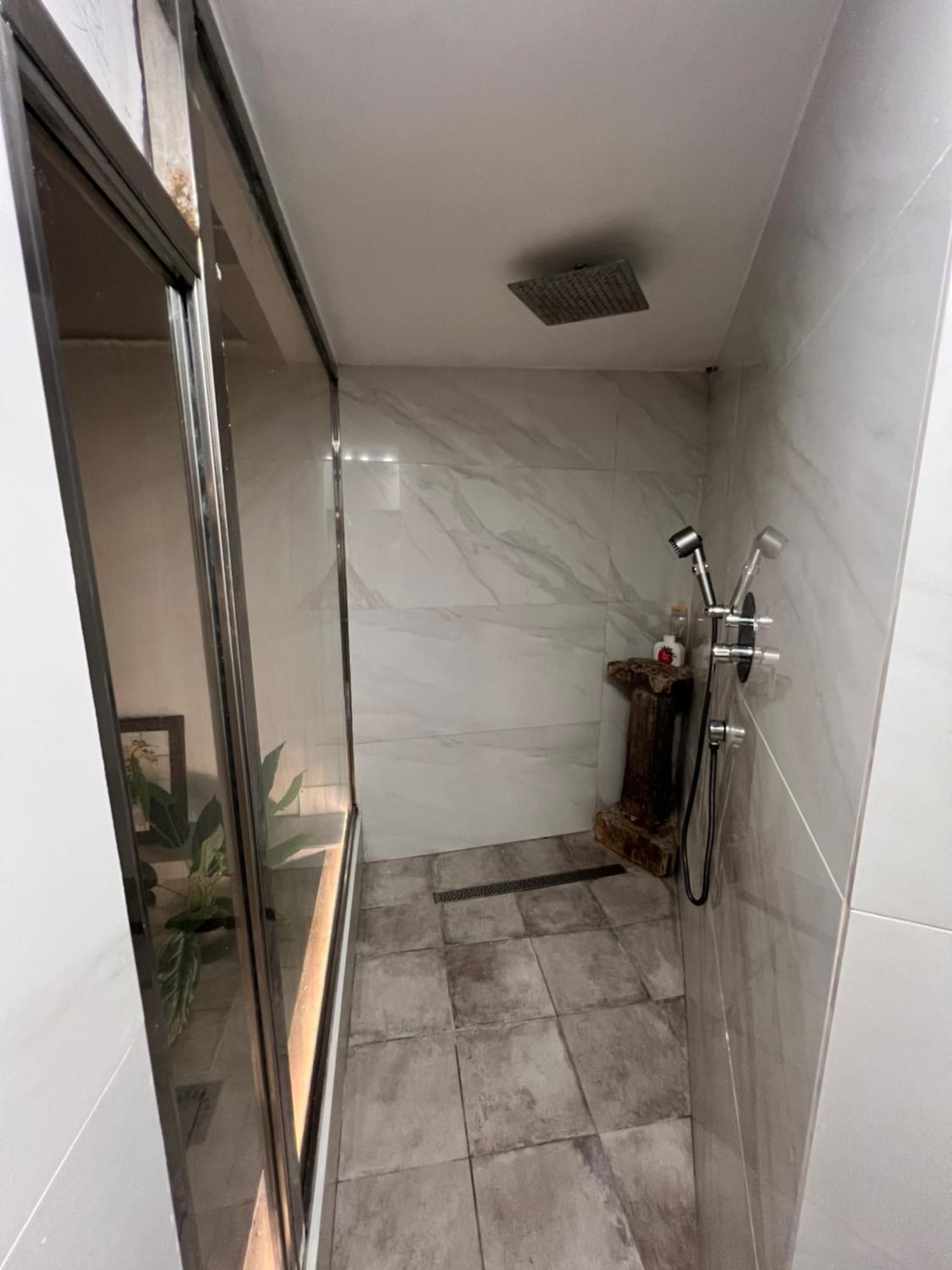 Tosalet Apartment Валенсия Екстериор снимка